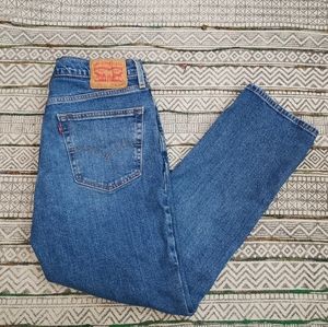 Levi's 541 Medium Washed Jeans
